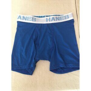 Free With Bundle only!! New Boys Hanes Boxer Briefs Size Large